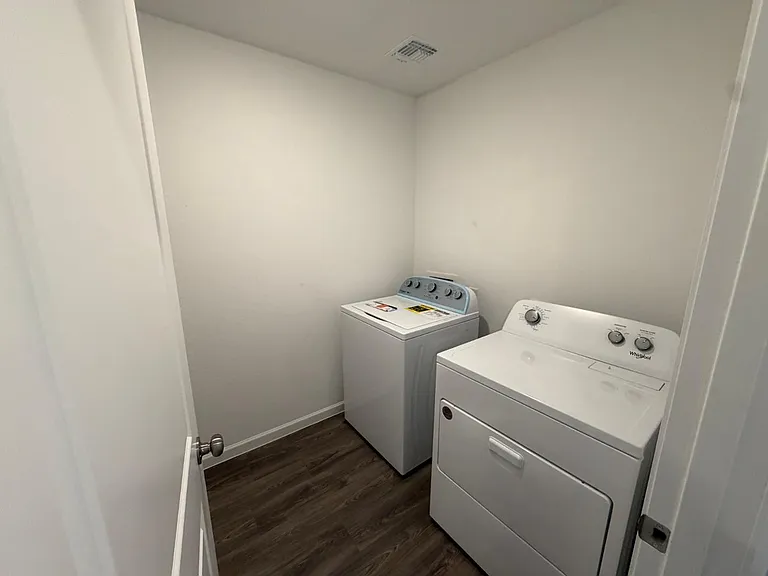 1473 E Jaycie Dr — Photo 25