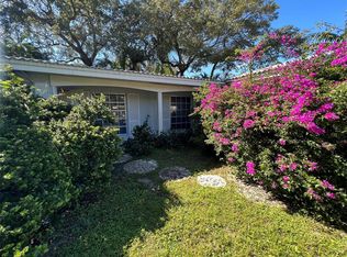 686 SW 4th St, Boca Raton, FL 33486