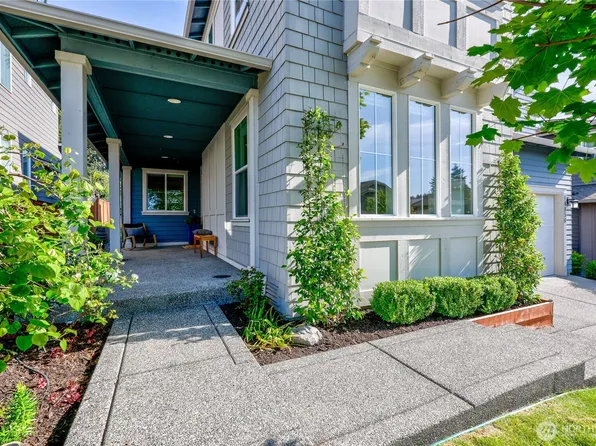 18856 Colwood Avenue NE, Poulsbo, WA 98370