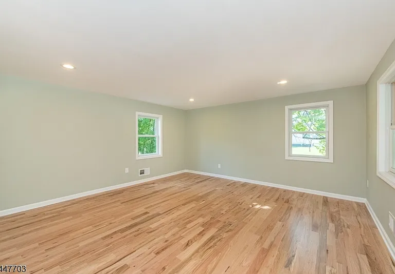 77 River Rd — Photo 9