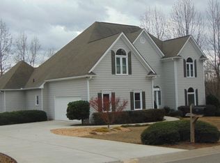 811 Holly Rdg, Canton, GA 30115