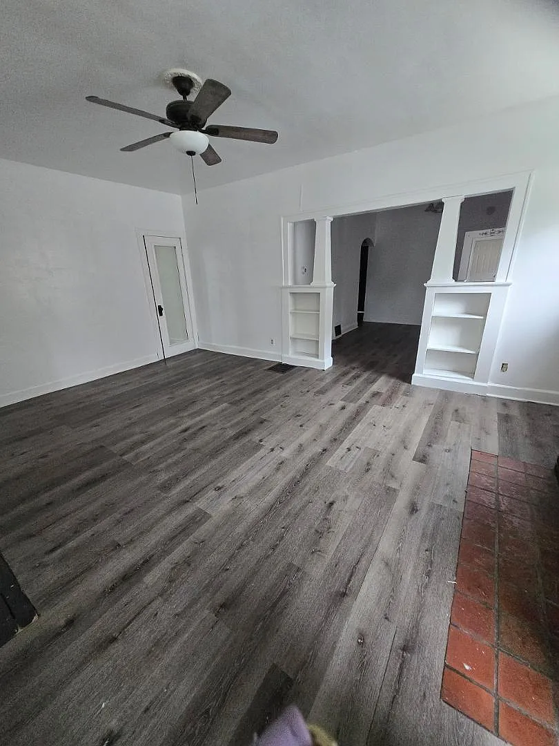 2 bed, 1.0 bath, 1208 sqft, $1,200 — Photo 2