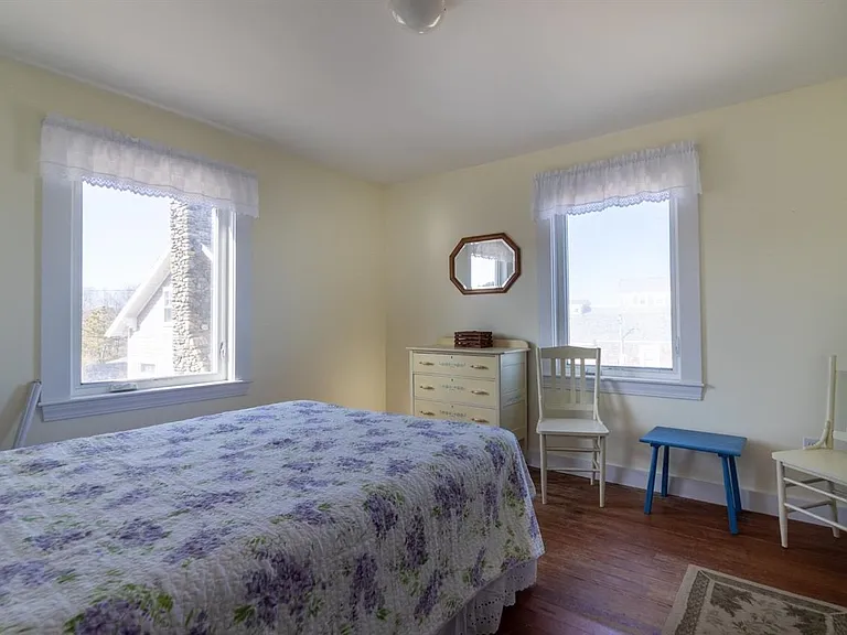1056 Ocean Blvd — Photo 21