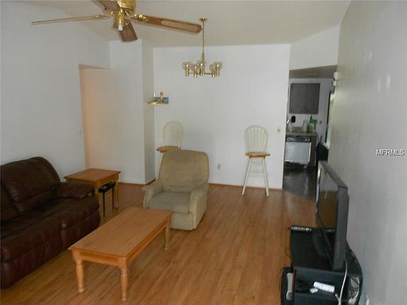 2nd image of 9407 Glenrosa Ct