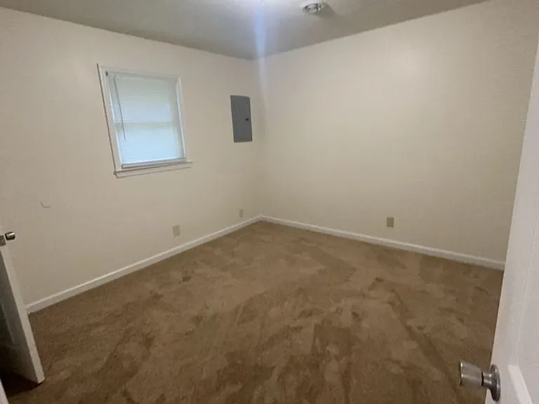 500 Skyline Dr Unit 16 — Photo 25