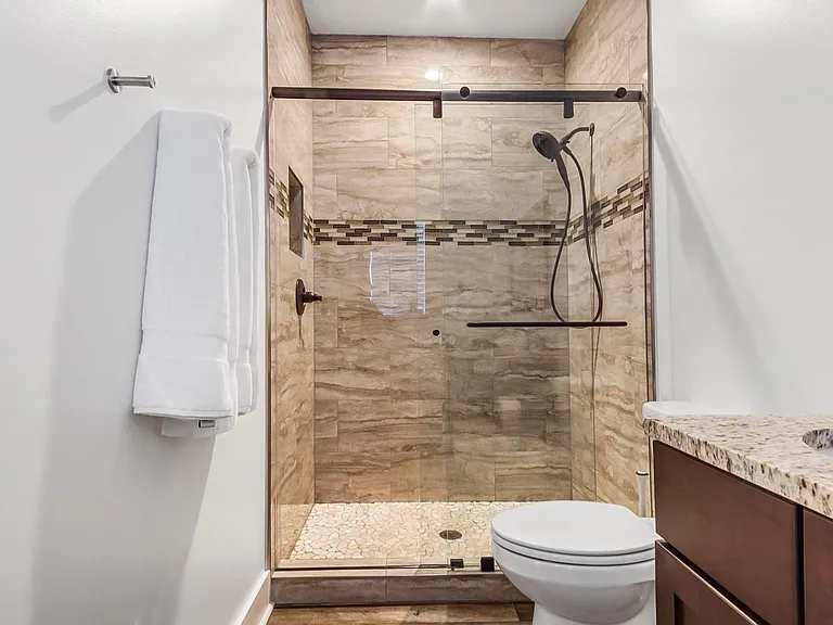 304 Casa Pl — Photo 17