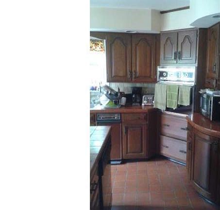 4th image of 16 Blackwood Dr