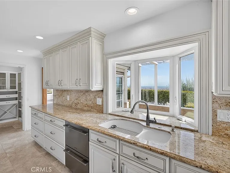 32201 Sea Island Dr — Photo 27