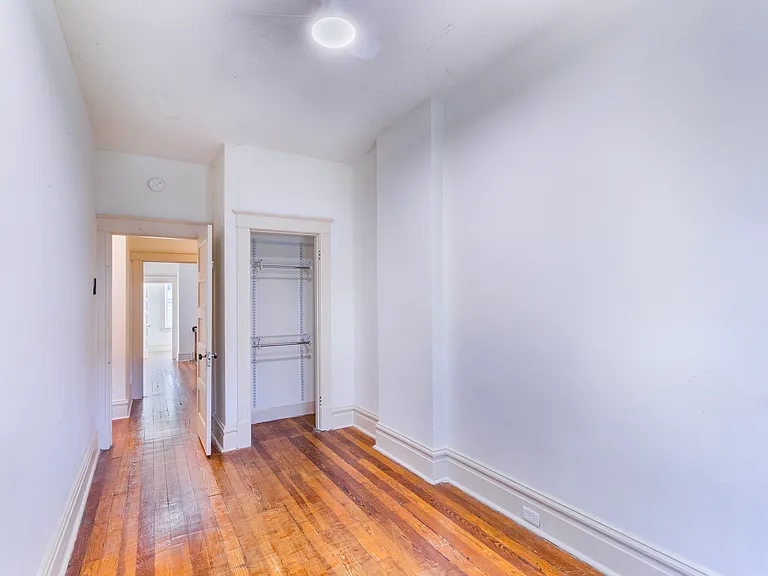 2802 Missouri Ave #2F — Photo 7