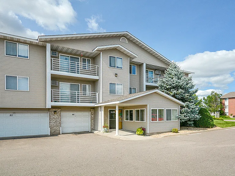 Homes with One or Two Car Garages
