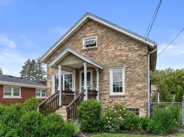 902 75th STREET, Kenosha, WI 53143
