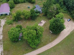 62769 Walnut St, Bangor, MI 49013