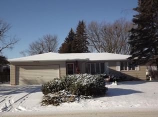 1212 N Elm Ave, Owatonna, MN 55060