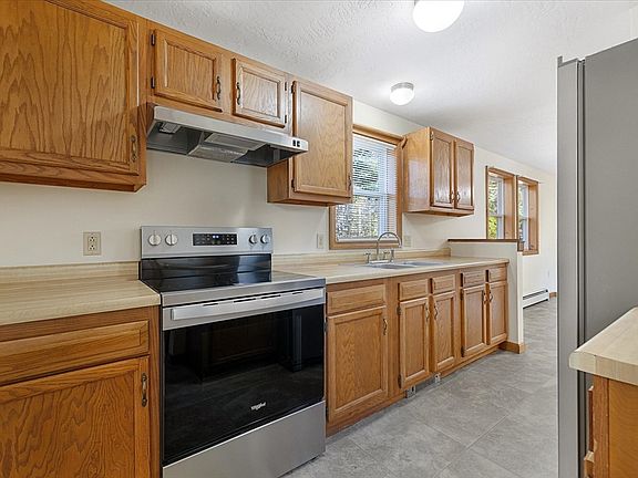 5th image of 105 Hodgkins Dr