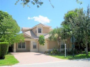 10906 NW 62nd Ct, Pompano Beach, FL 33076