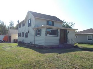 1038 S Main St, Lake Mills, WI 53551