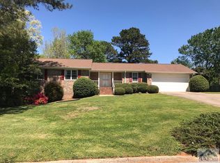 145 Fairway Cir, Athens, GA 30607