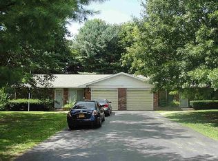 27 Mapleview Rd, Poughkeepsie, NY 12603