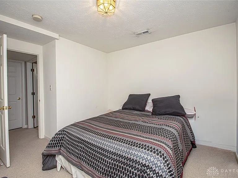 9656 Olde Georgetown Way — Photo 34