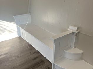 1527 SW Mulvane St APT 1, Topeka, KS 66604