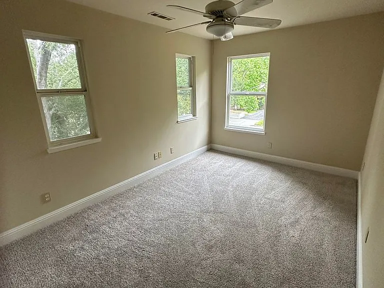 535 Central Ave — Photo 17