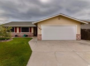 1480 Harvest Dr, Ripon, CA 95366