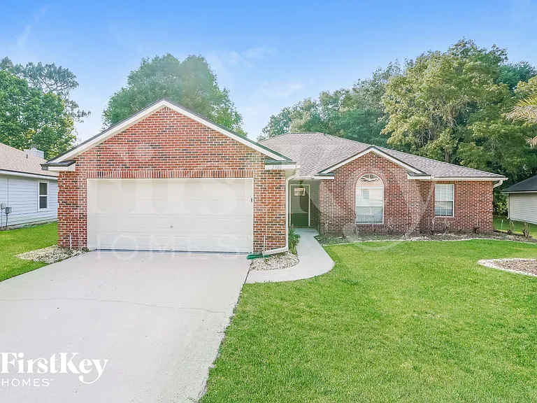3986 Lake Crest Ter — Photo 1