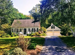 10 Aquarius Ln, Townsend, MA 01469