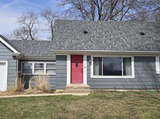 4120 Yale Dr, Rockford, IL 61109