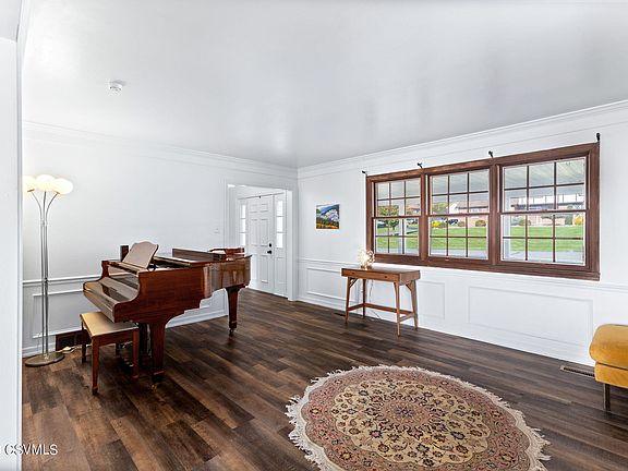 5th image of 12 Rosewood Ct