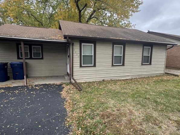 11232 S Normandy Ave