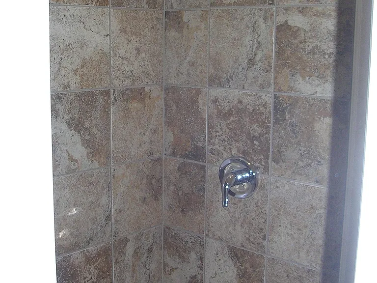 470 Washington Ave — Photo 7