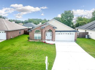 1555 Glen View St, Middleburg, FL 32068