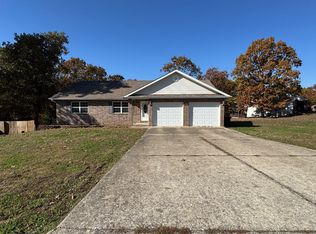 21105 Larson Rd, Waynesville, MO 65583