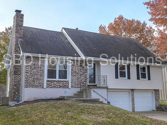 2nd image of 14102 Saint Andrews Dr