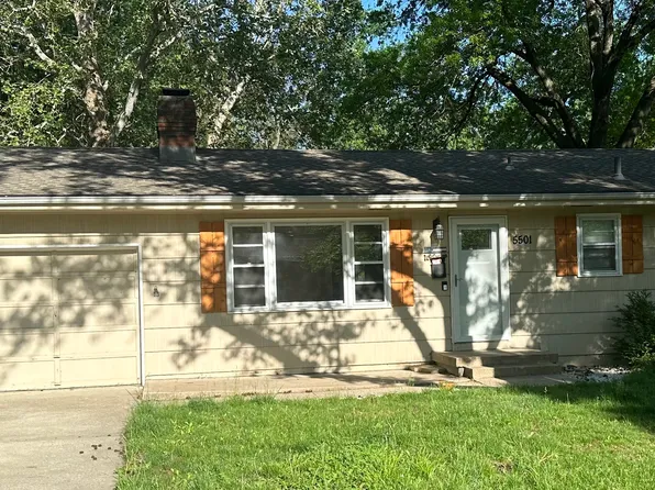 5501 N Highland Ave, Kansas City, MO 64118