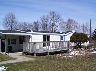 8517 W 60th St, Fremont, MI 49412