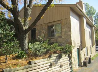 7315 Donna Dr, Middleton, WI 53562