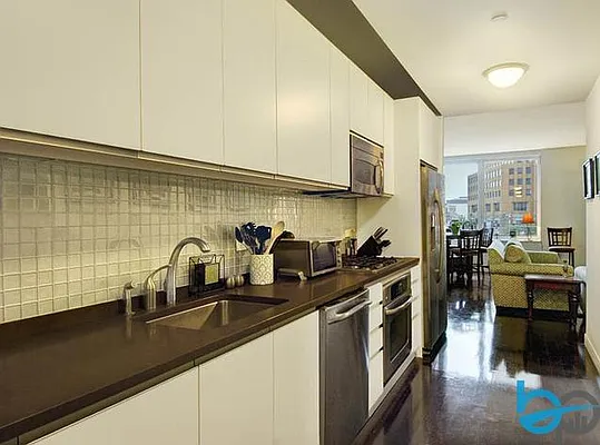 Sold by Botensten Properties International | media 12