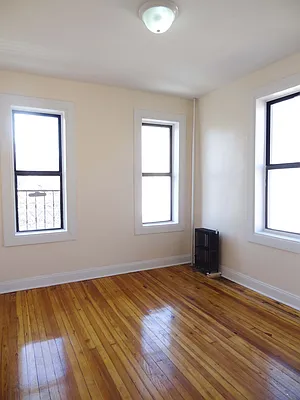 Rented by Lofts and Flats LLC | media 19