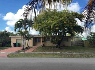 9233 SW 76th Ter, Miami, FL 33173