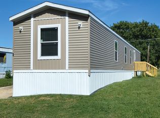 861 E Duke St #80, Vermillion, SD 57069