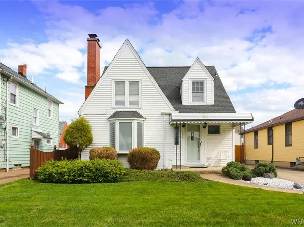 2958 Cleveland Ave, Niagara Falls, NY 14305