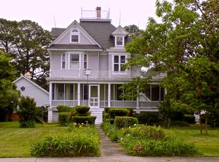 415 Main St, Reedville, VA 22539