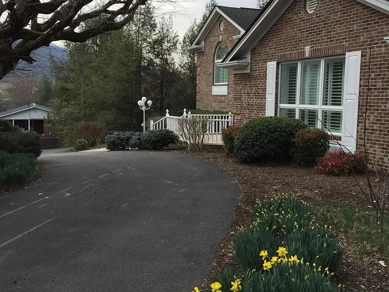 Circular Driveway