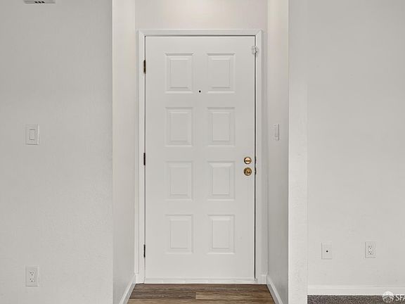 2nd image of 2055 Sierra Rd APT 36