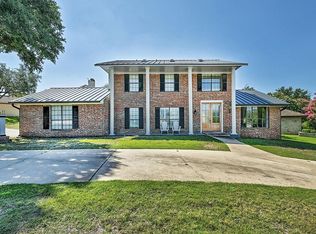 608 Sombrero, Horseshoe Bay, TX 78657
