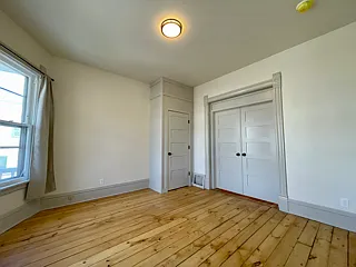933 Williamson St #1 — Photo 9