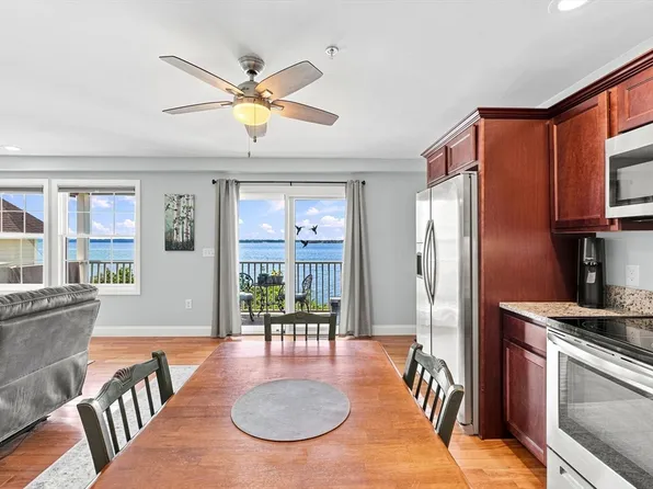 273 Draper St #6, Fall River, MA 02724
