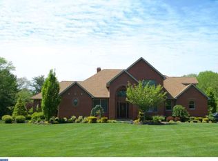 205 Village Ln, Southampton, NJ 08088